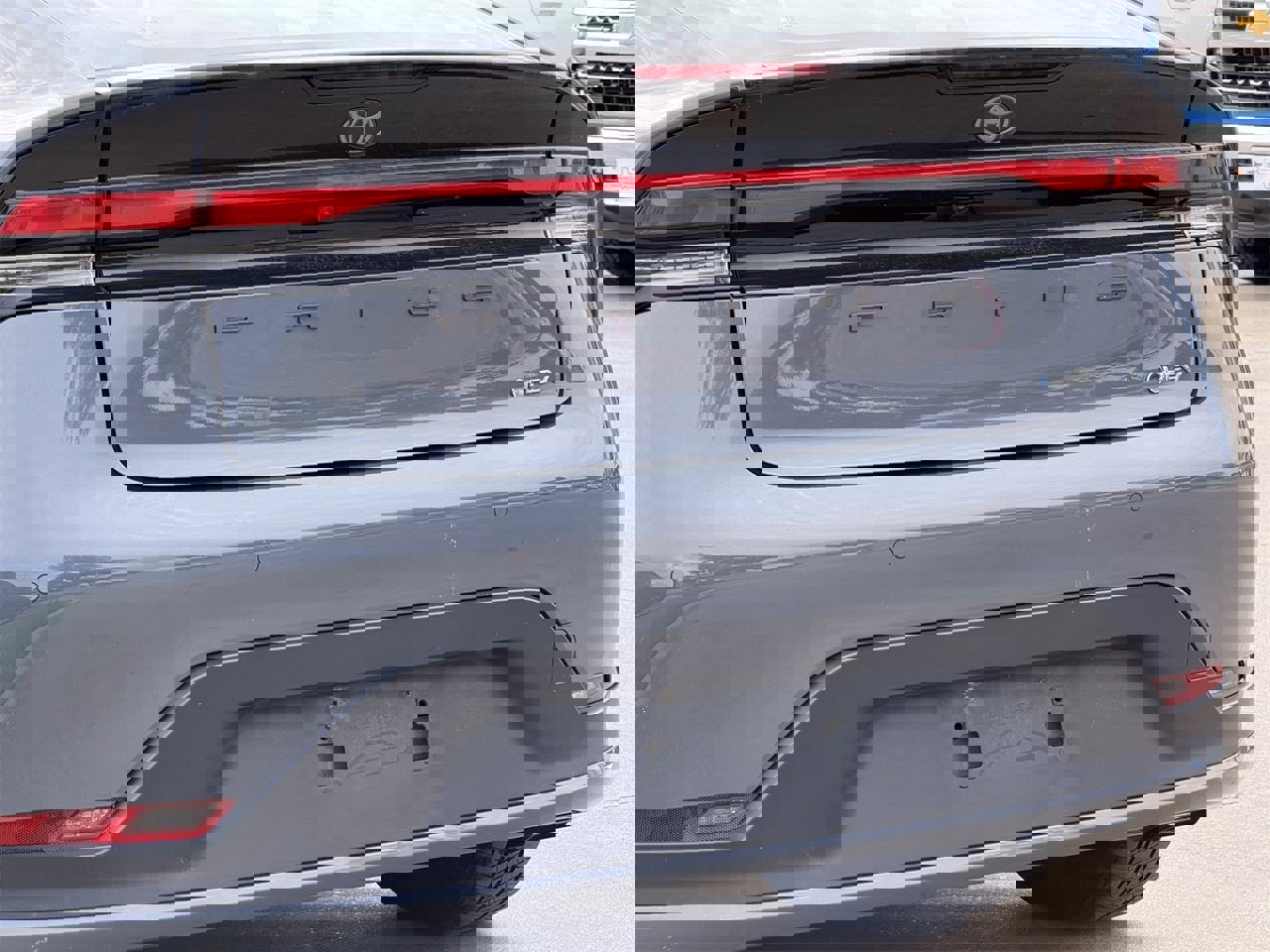 Used 2024 Toyota Prius LE image 6