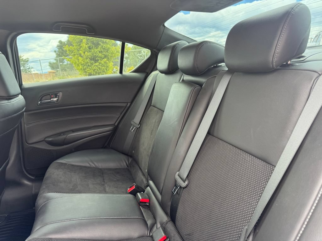 Used 2017 Acura ILX w/ Technology & A-SPEC Package FWD image 8