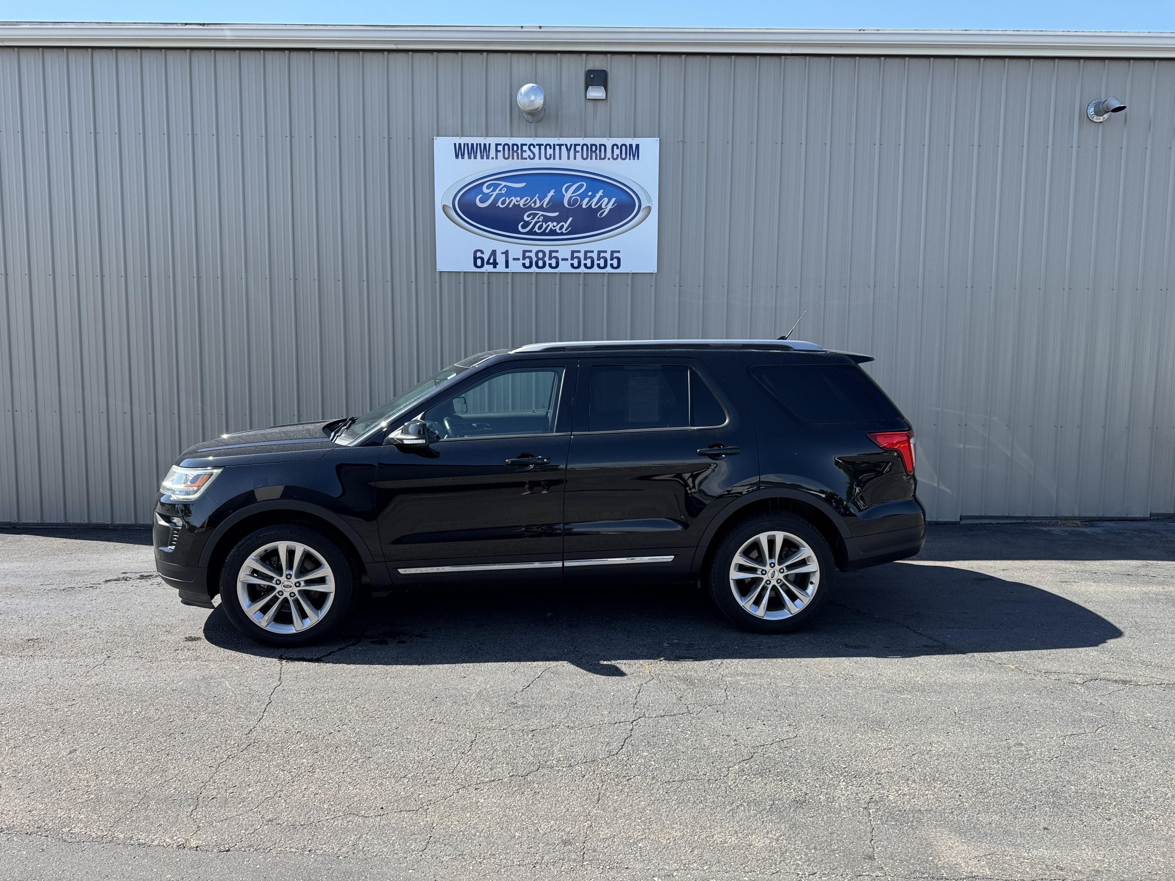 Used 2018 Ford Explorer XLT w/ Equipment Group 202A