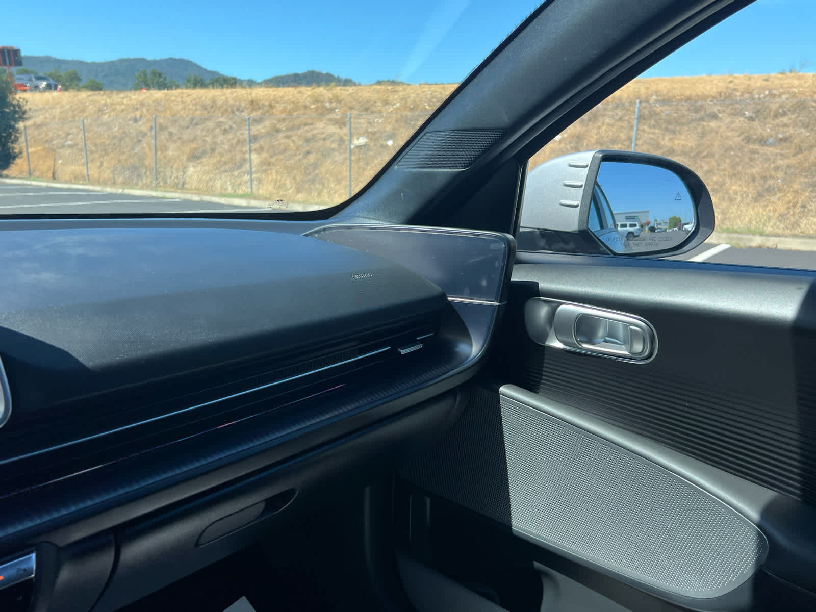 Used 2025 Hyundai Ioniq 6 SEL RWD image 23