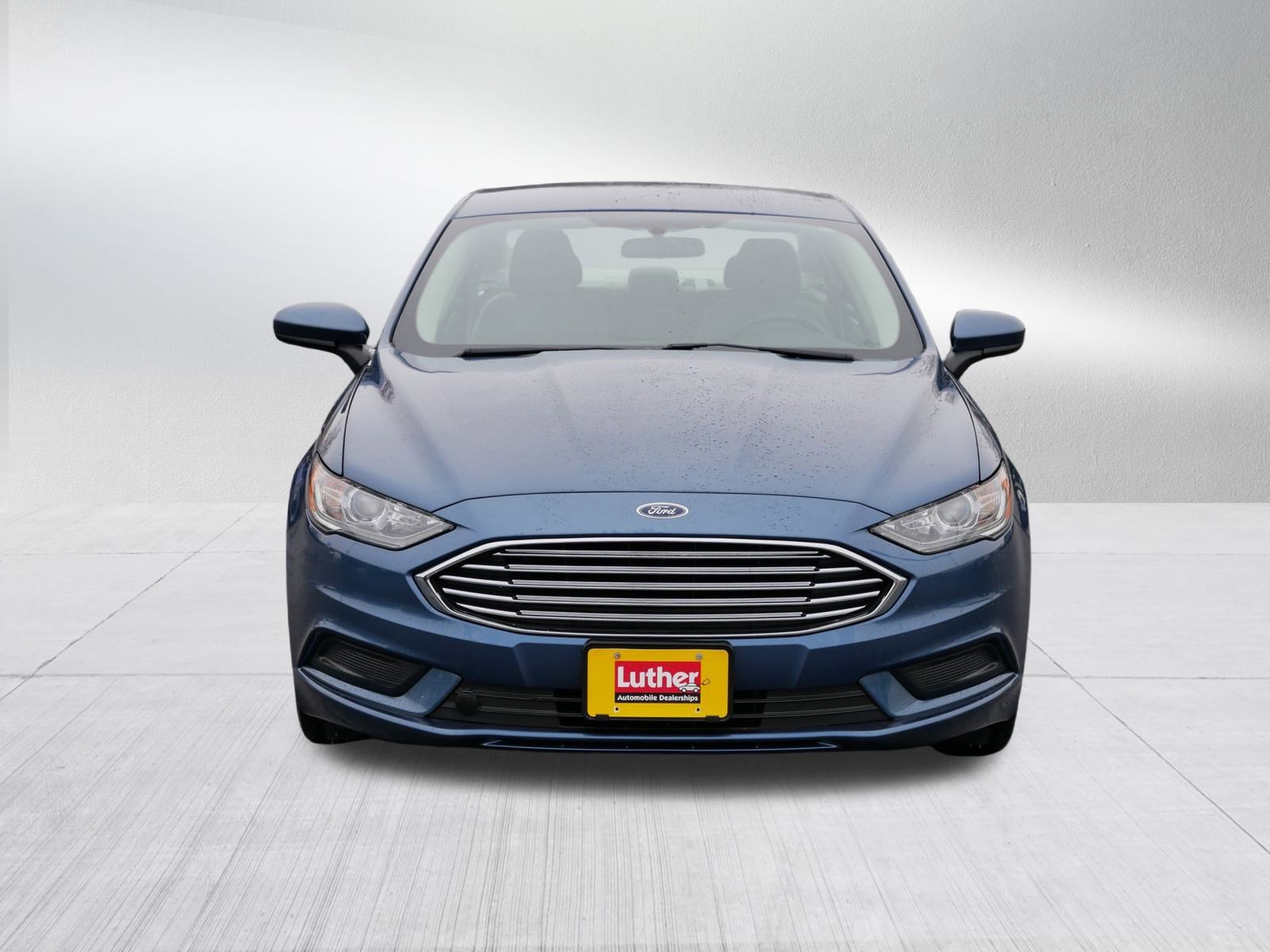 Used 2018 Ford Fusion SE video 2