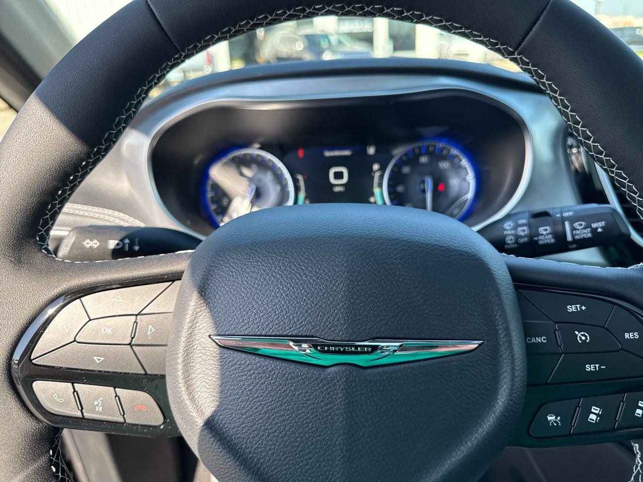 New 2026 Chrysler Pacifica Limited w/ S Appearance Package FWD image 25