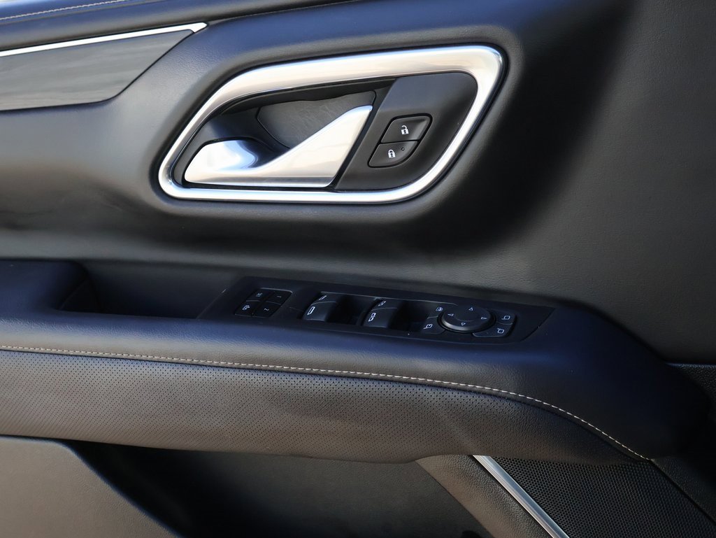 Used 2022 GMC Yukon SLT w/ SLT Premium Package image 49