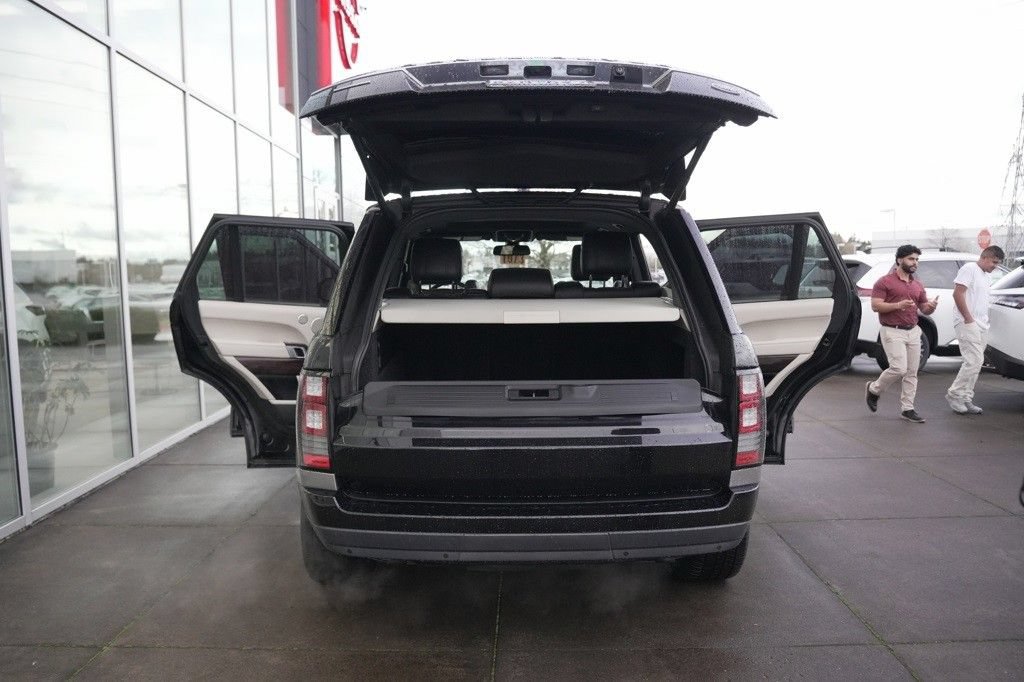 Used 2015 Land Rover Range Rover Supercharged AWD/4WD image 5