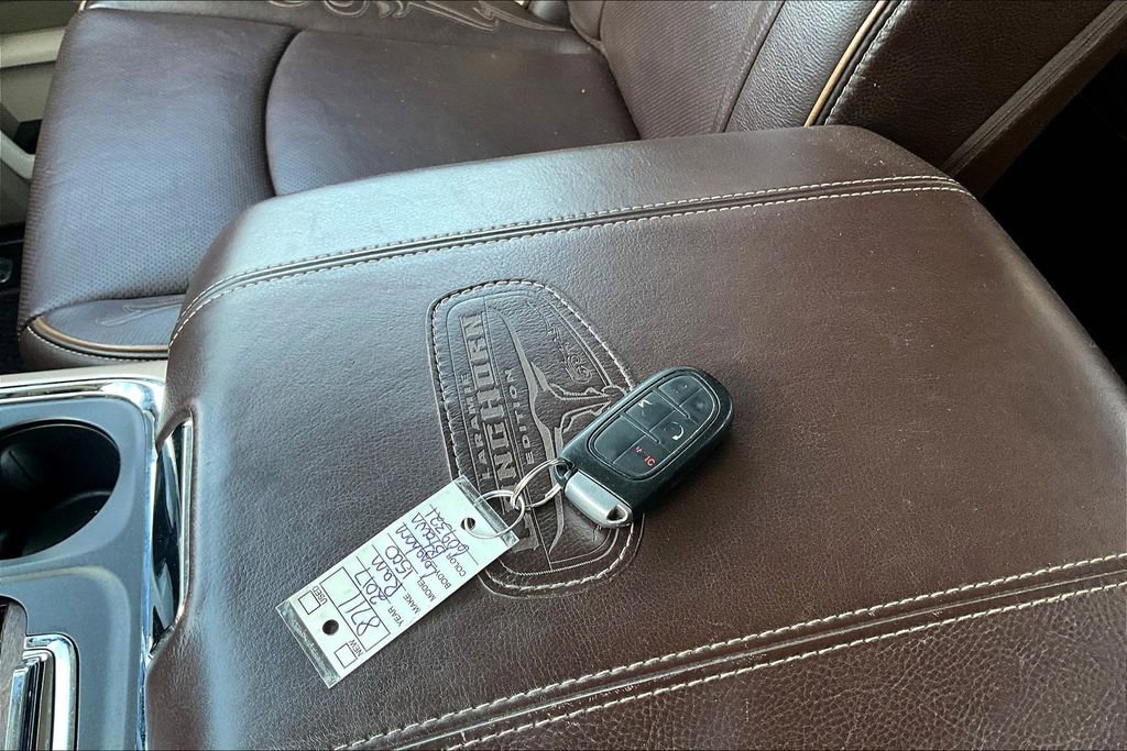 Used 2017 RAM 1500 Laramie Longhorn w/ Convenience Group image 32