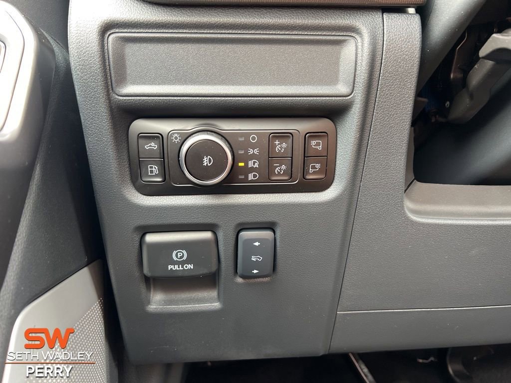 New 2025 Ford F150 Lariat w/ Equipment Group 502A High image 18