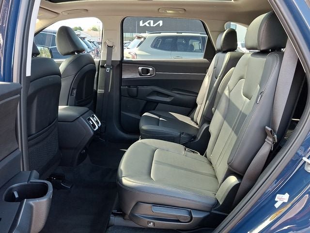 Certified 2024 Kia Sorento X-Line EX AWD/4WD image 10