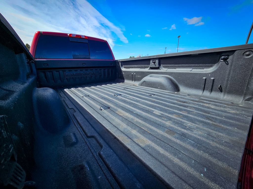 Used 2018 GMC Sierra 3500 Denali w/ Duramax Plus Package image 6