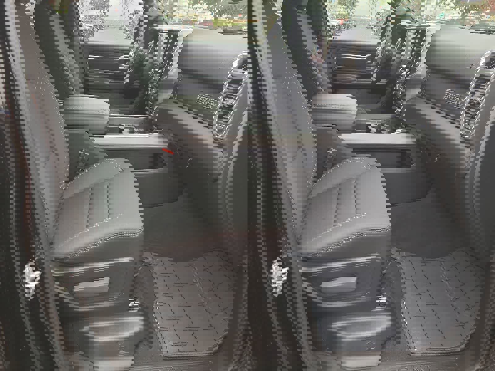 Used 2025 RAM 1500 Big Horn image 22