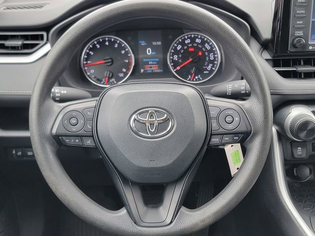 Used 2021 Toyota RAV4 LE image 31