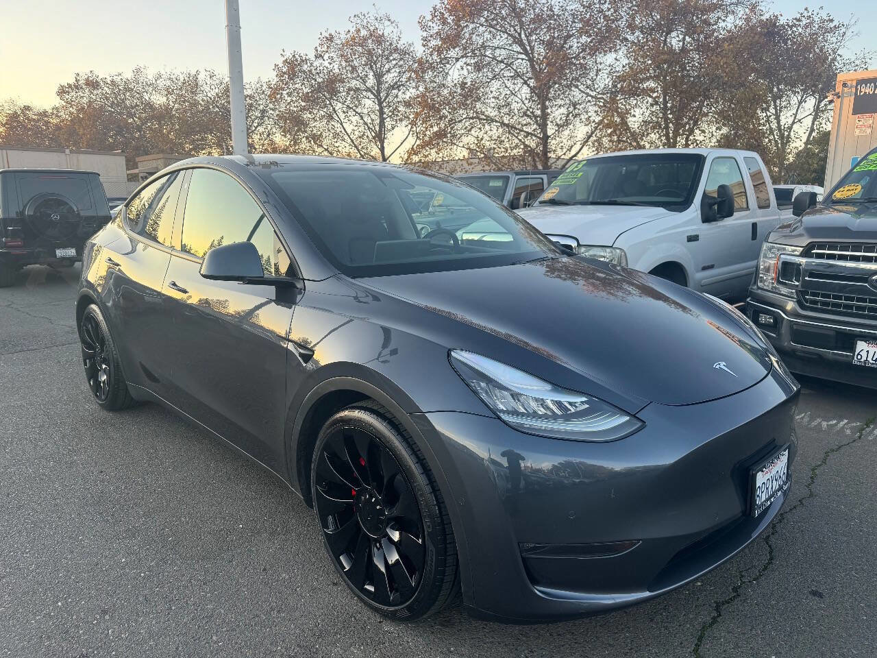 Used 2020 Tesla Model Y Long Range image 7