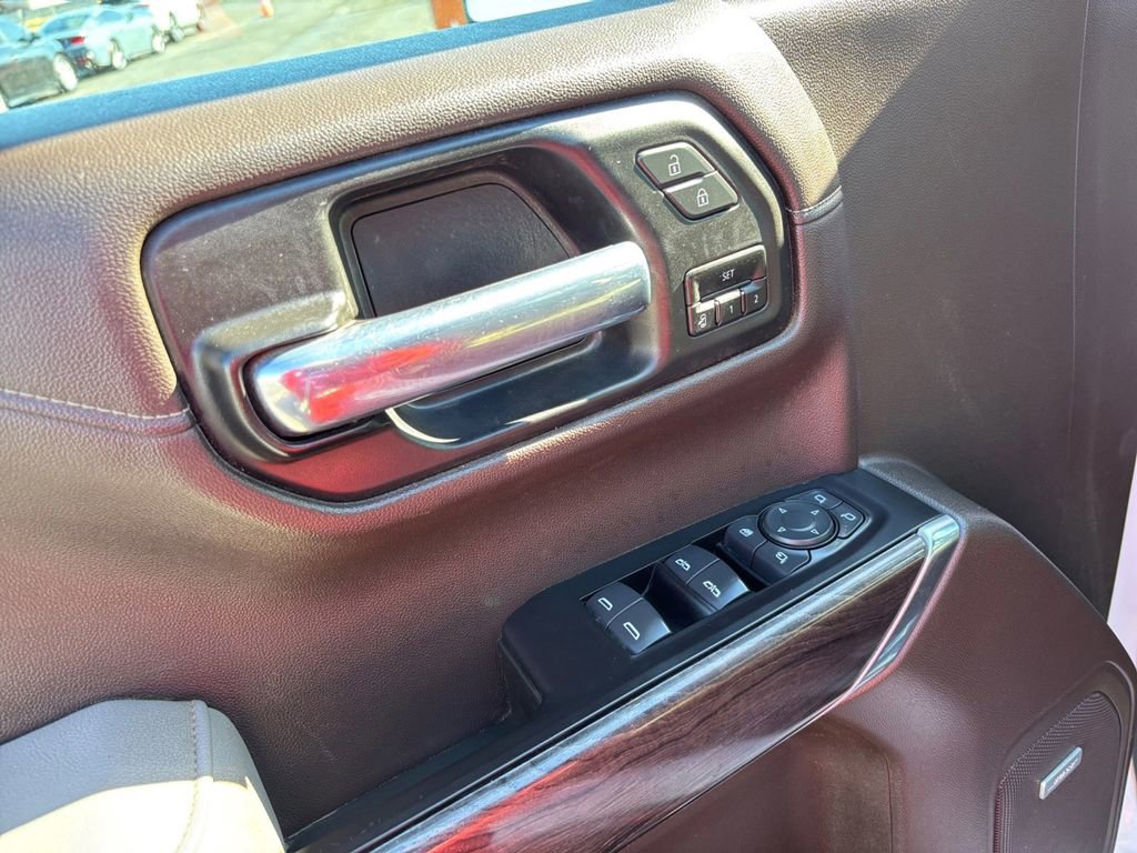 Used 2021 Chevrolet Silverado 1500 LTZ w/ LTZ Premium Package image 16