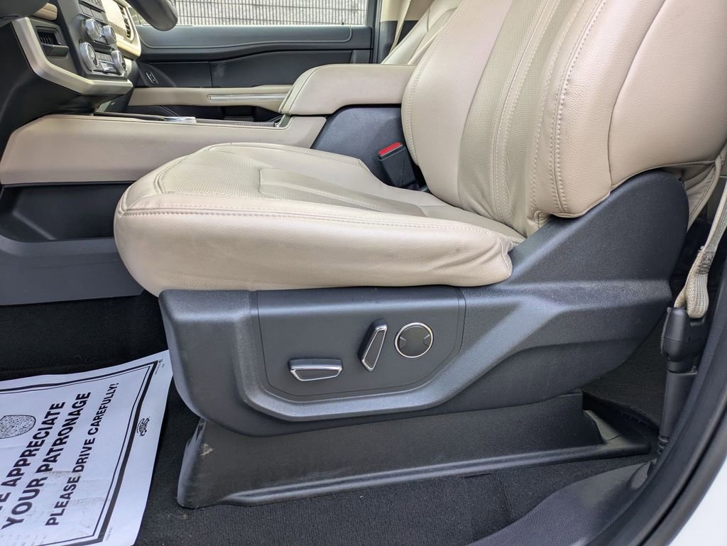 Used 2024 Ford Expedition Max Limited RWD image 14