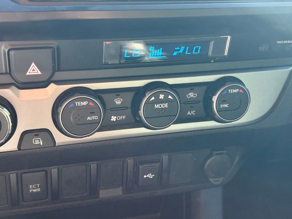 Used 2023 Toyota Tacoma SR image 29