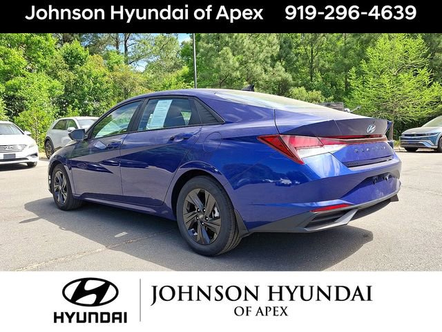 Certified 2022 Hyundai Elantra SEL FWD image 23