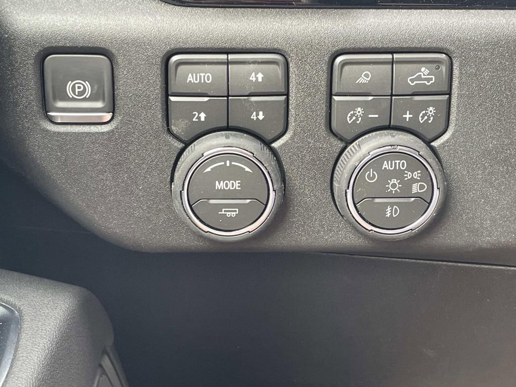 New 2026 Chevrolet Silverado 2500 High Country w/ High Country Premium Package image 32