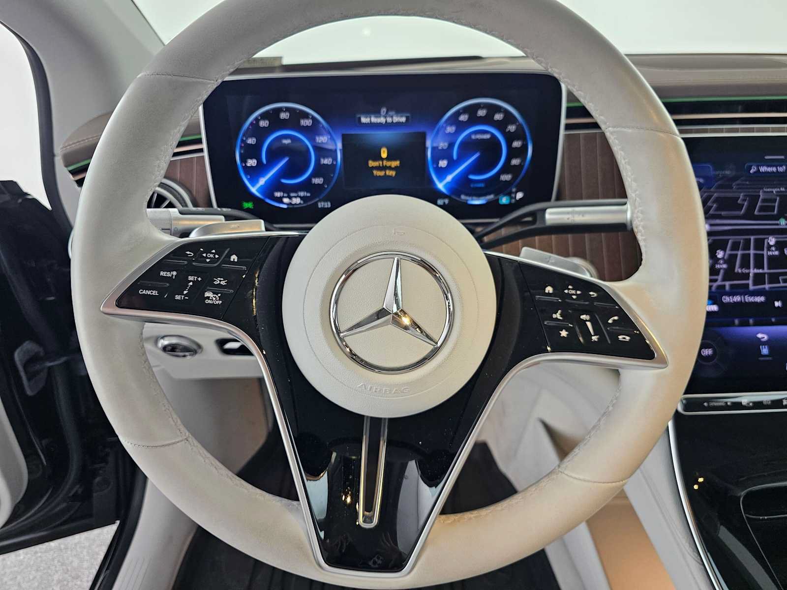 Used 2023 Mercedes-Benz EQS 450+ Sedan image 25