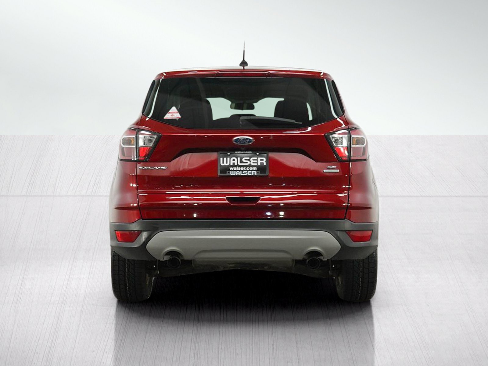 Used 2017 Ford Escape SE w/ SE Cold Weather Package FWD image 4