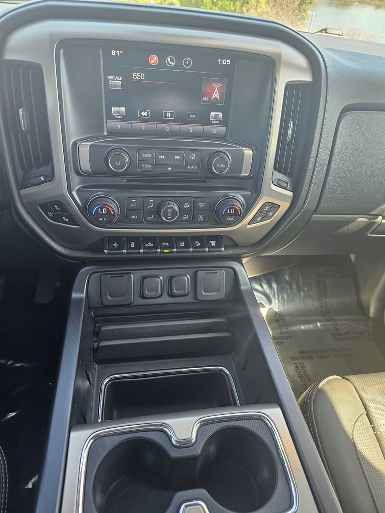 Used 2015 GMC Sierra 2500 Denali w/ Duramax Plus Package image 16