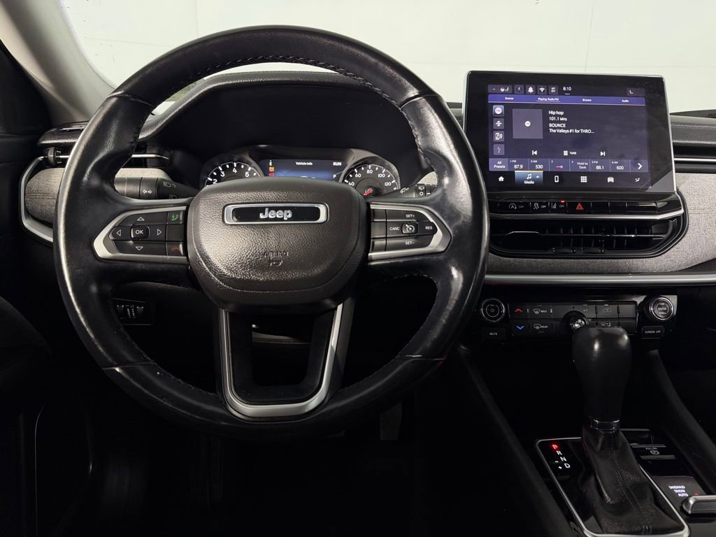 Used 2022 Jeep Compass Latitude image 14