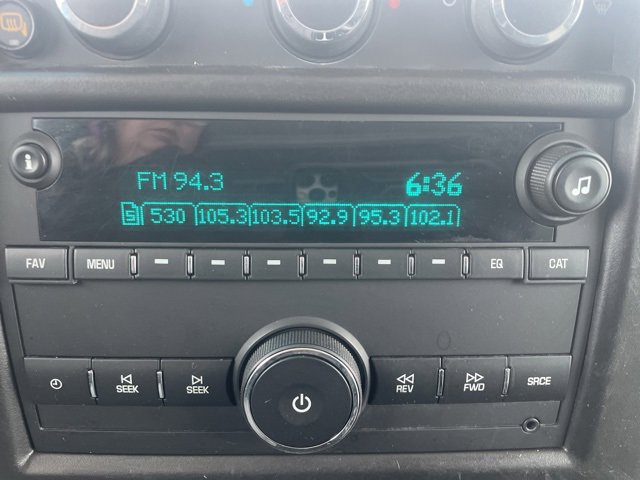 Used 2023 Chevrolet Express 3500 Work Van w/ Driver Convenience Package image 4