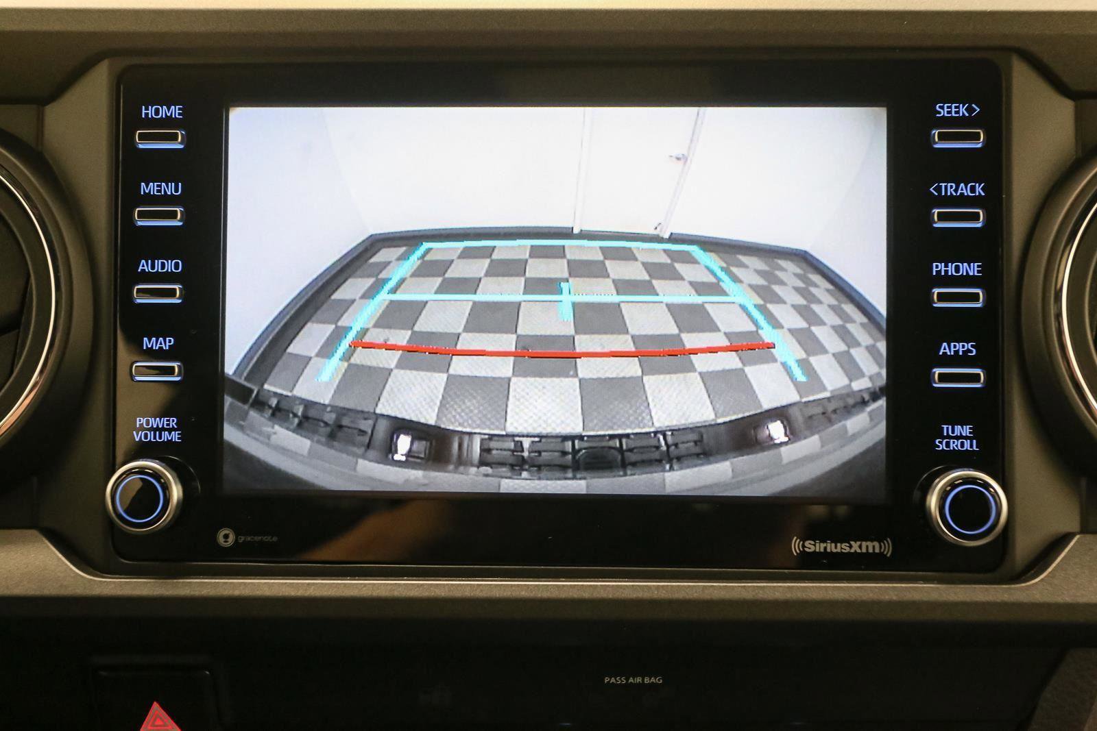 Used 2020 Toyota Tacoma TRD Sport image 28