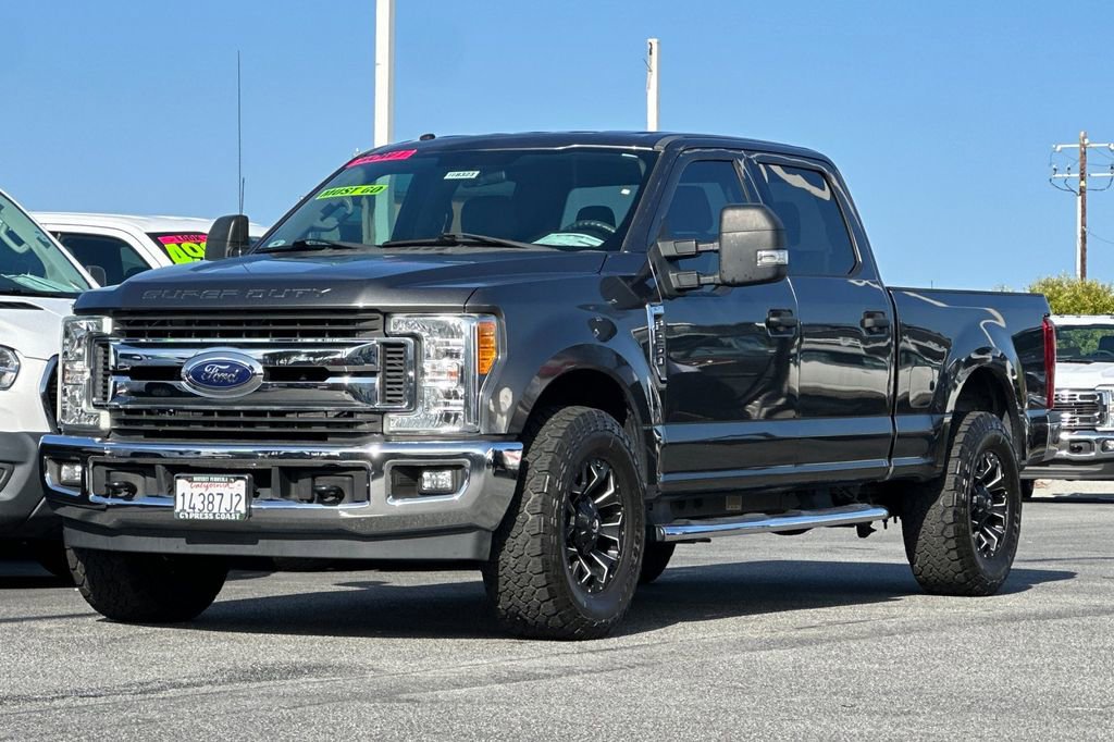 Certified 2017 Ford F250 XLT w/ XLT Value Package RWD image 8