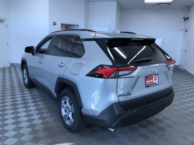 Used 2025 Toyota RAV4 XLE image 13