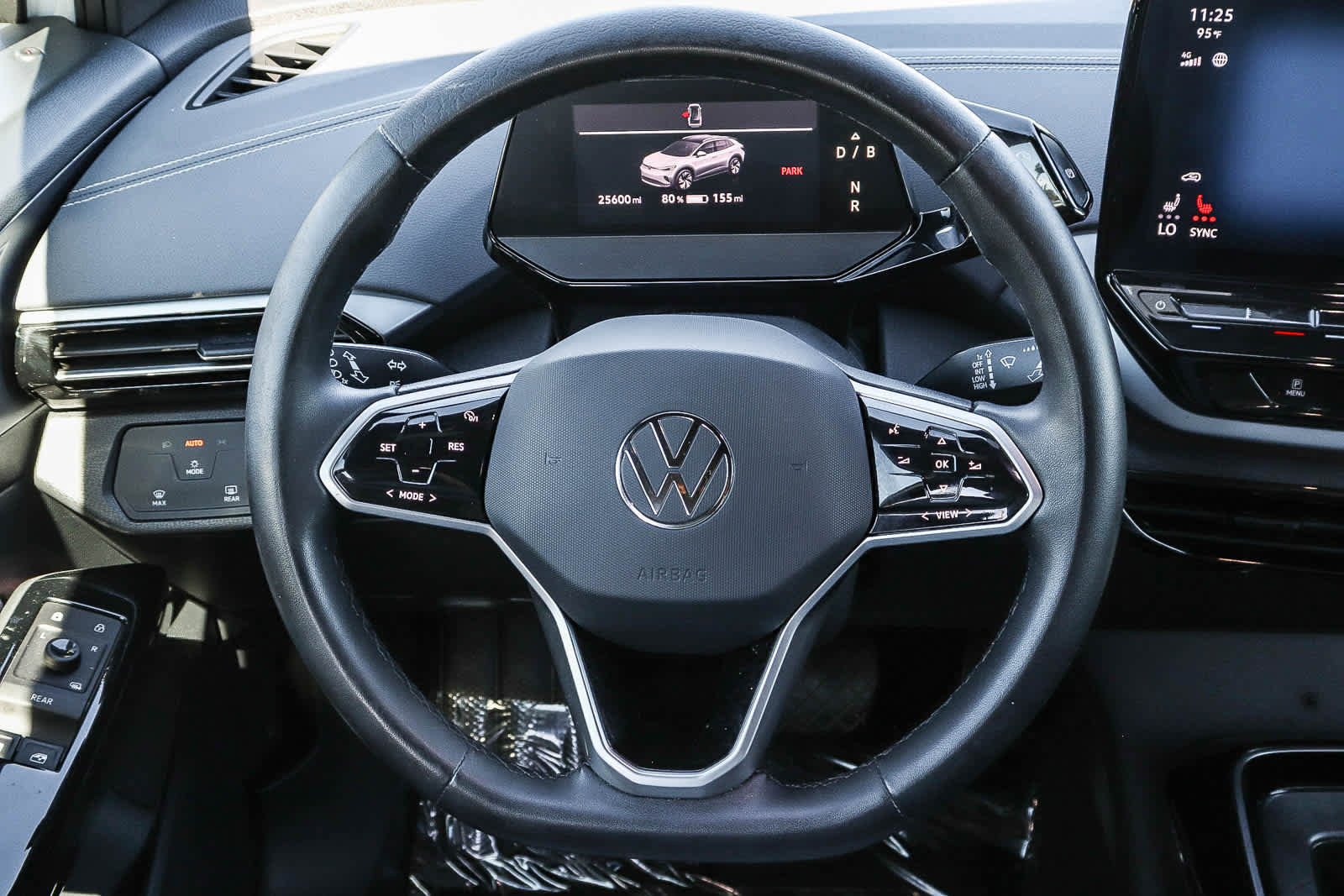 Used 2023 Volkswagen ID.4 Pro image 13