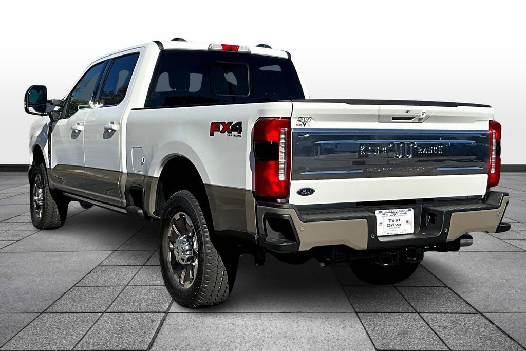 New 2026 Ford F350 4x4 Crew Cab Super Duty image 3