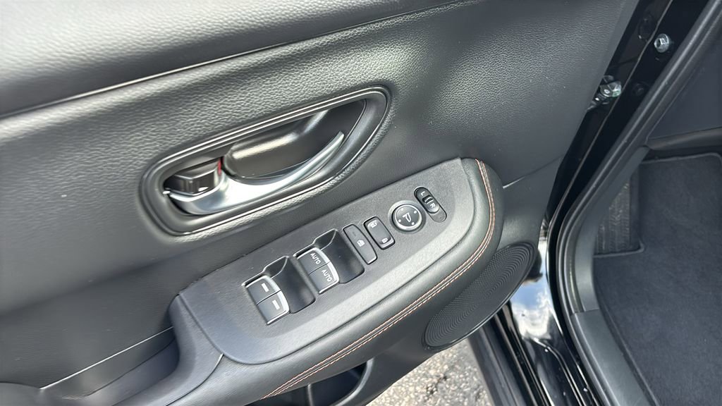 Certified 2026 Honda HR-V Sport image 14