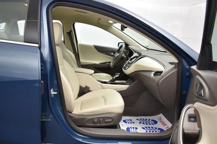 Used 2024 Chevrolet Malibu LT FWD image 16