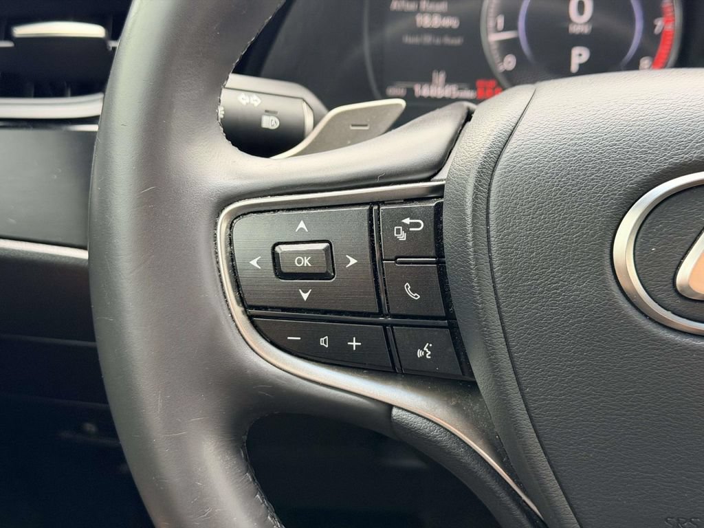 Used 2024 Lexus ES 350 w/ Premium Package FWD image 24