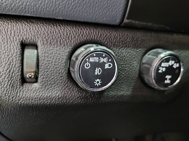 Used 2018 Chevrolet Colorado Z71 image 37