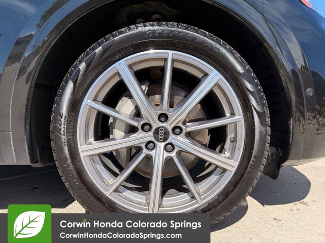 Used 2023 Audi Q5 e Prestige AWD/4WD image 32