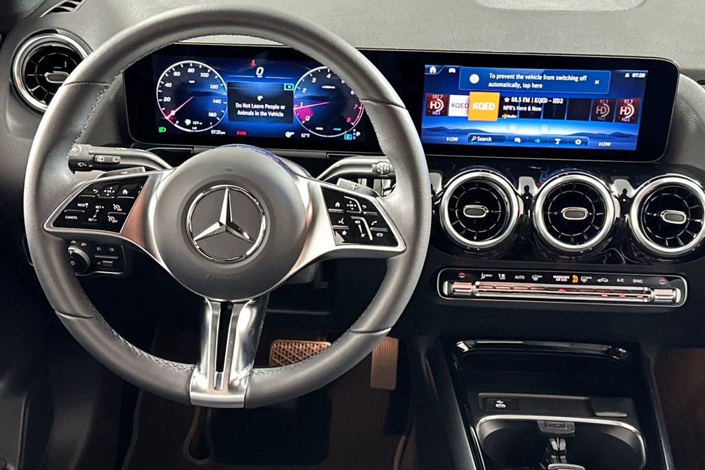 Certified 2026 Mercedes-Benz GLA 250 image 16