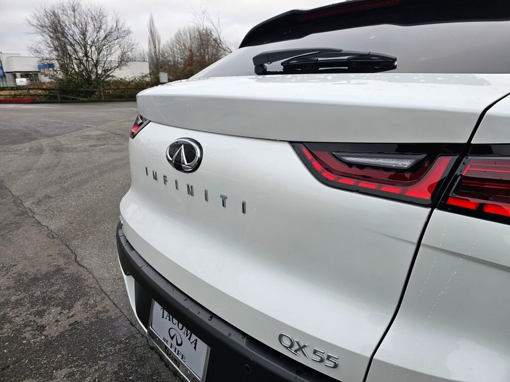 New 2025 INFINITI QX55 Sensory w/ Lighting Package image 18