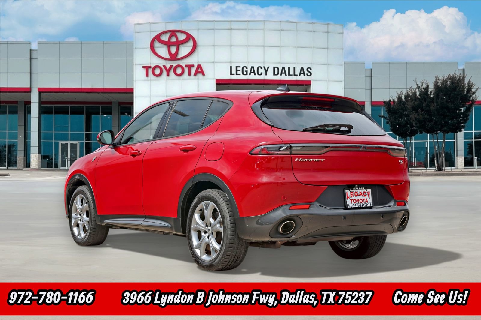 Used 2024 Dodge Hornet R/T image 8