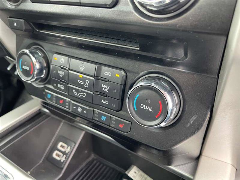 Used 2017 Ford F150 Lariat AWD/4WD image 27