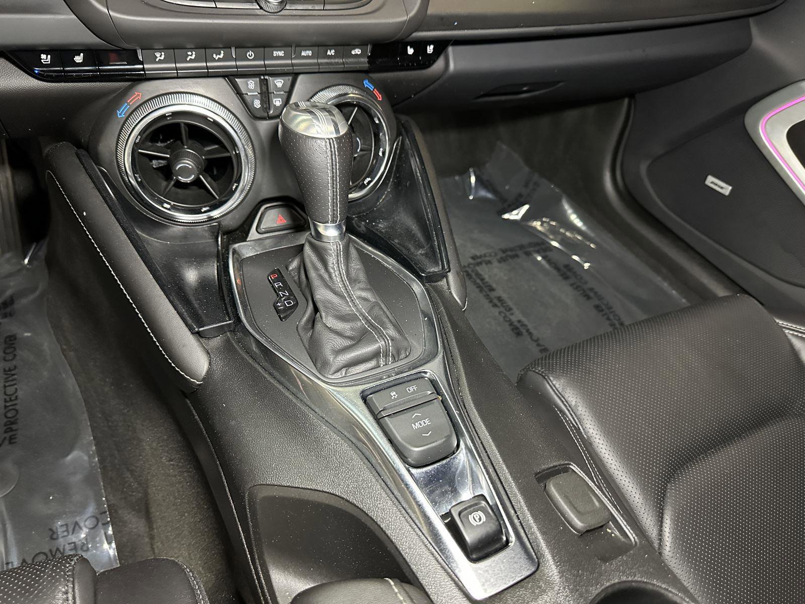 Used 2024 Chevrolet Camaro LT RWD image 29