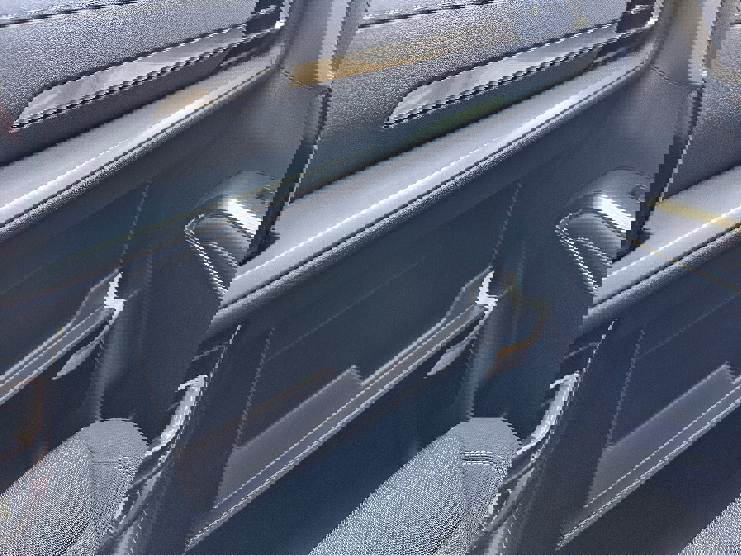 New 2025 Chevrolet Traverse LT w/ Enhanced Driving Package image 19