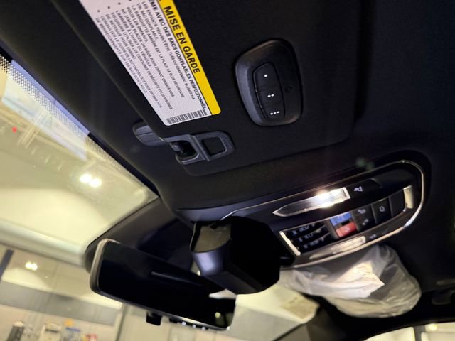 New 2025 Jeep Grand Cherokee Limited w/ Luxury Tech Group II image 31