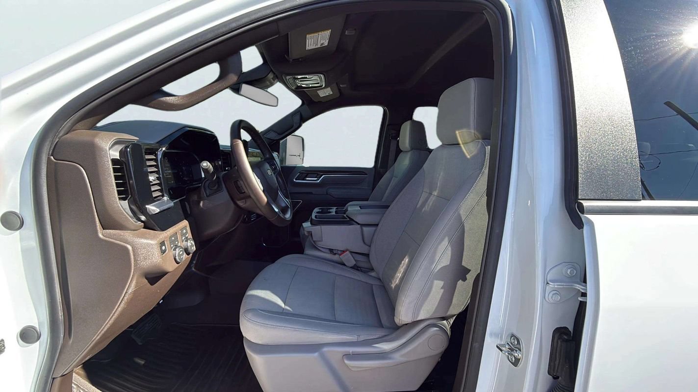 Used 2026 Chevrolet Silverado 2500 LT AWD/4WD image 15