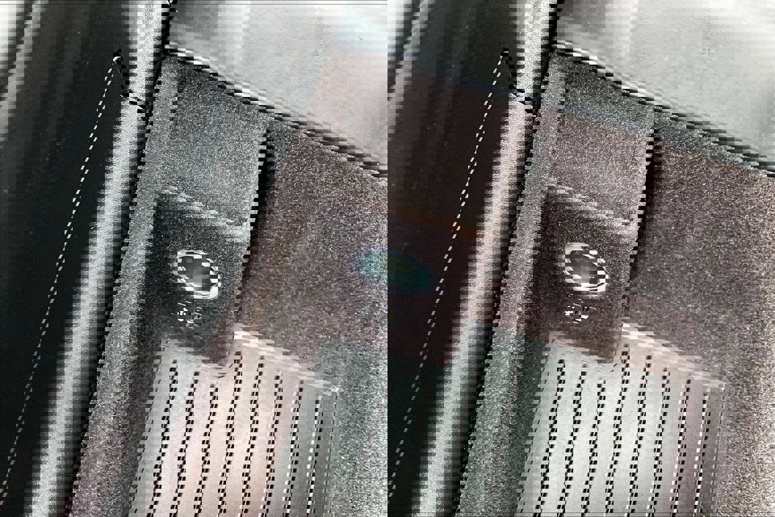 Used 2019 BMW 530i xDrive w/ Convenience Package image 32