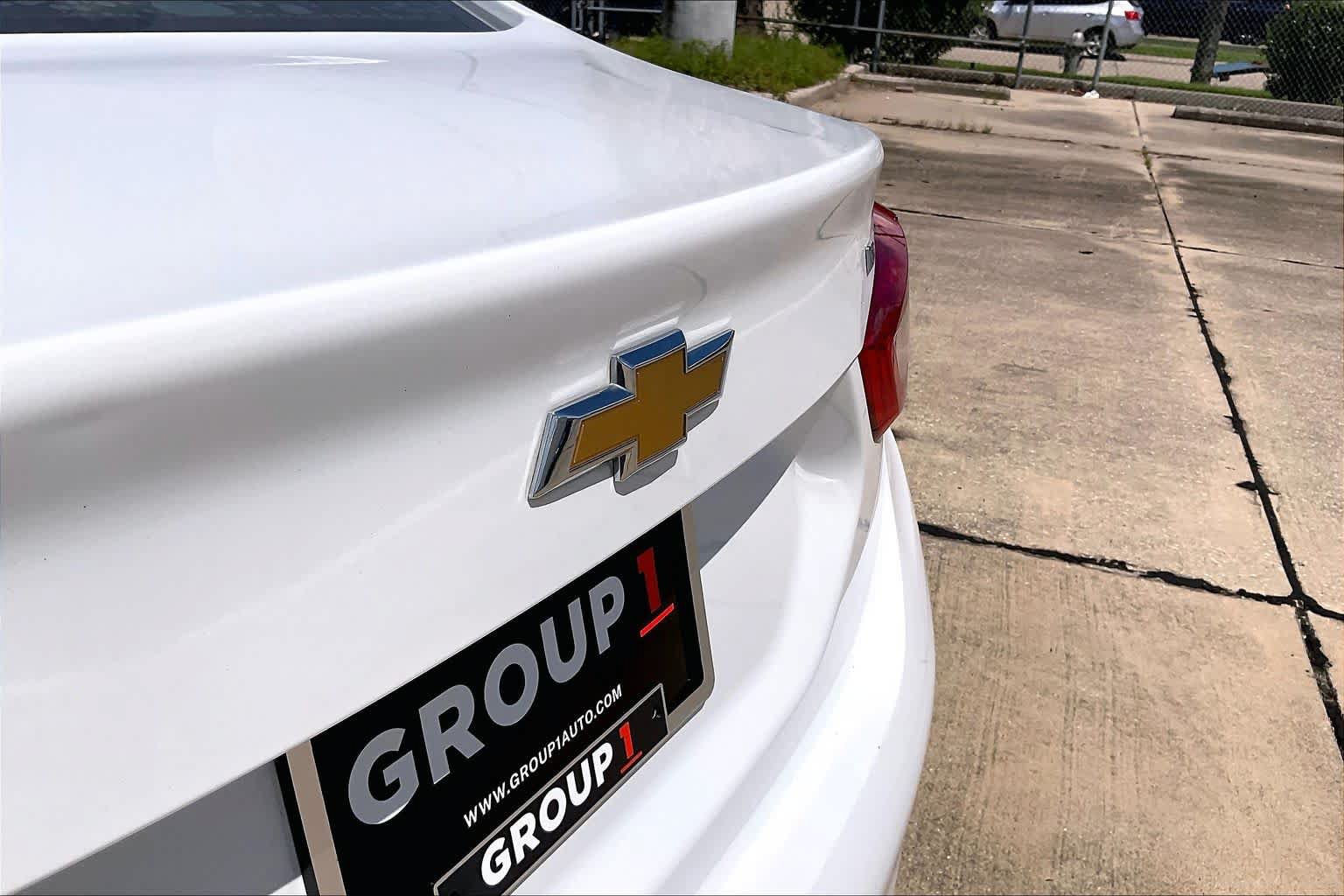 Used 2016 Chevrolet Cruze LT w/ Convenience Package FWD image 31