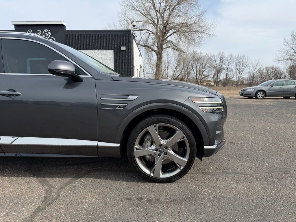Used 2022 Genesis GV80 2.5T w/ Prestige Package 04 image 2