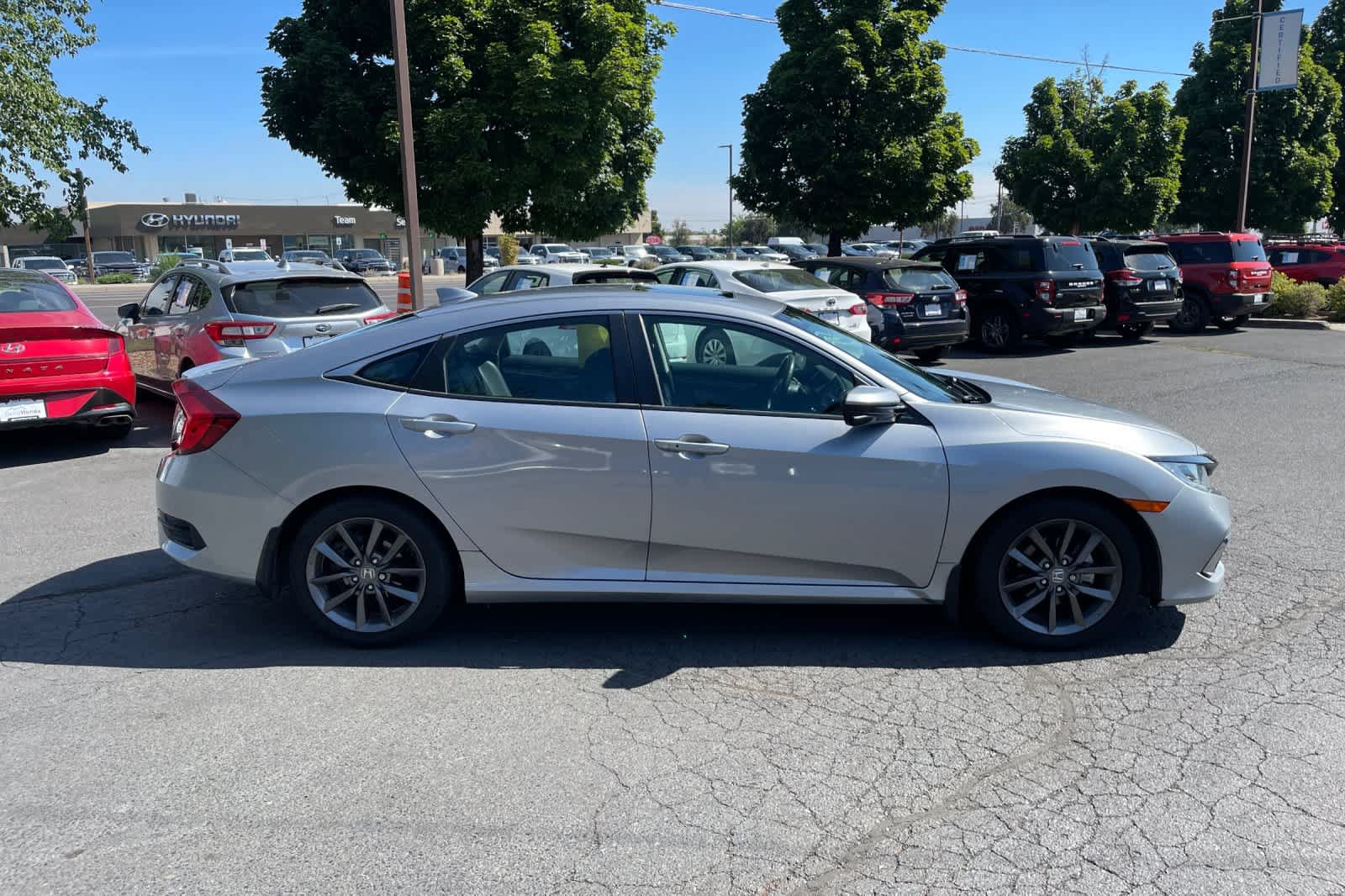 Used 2020 Honda Civic EX-L image 6