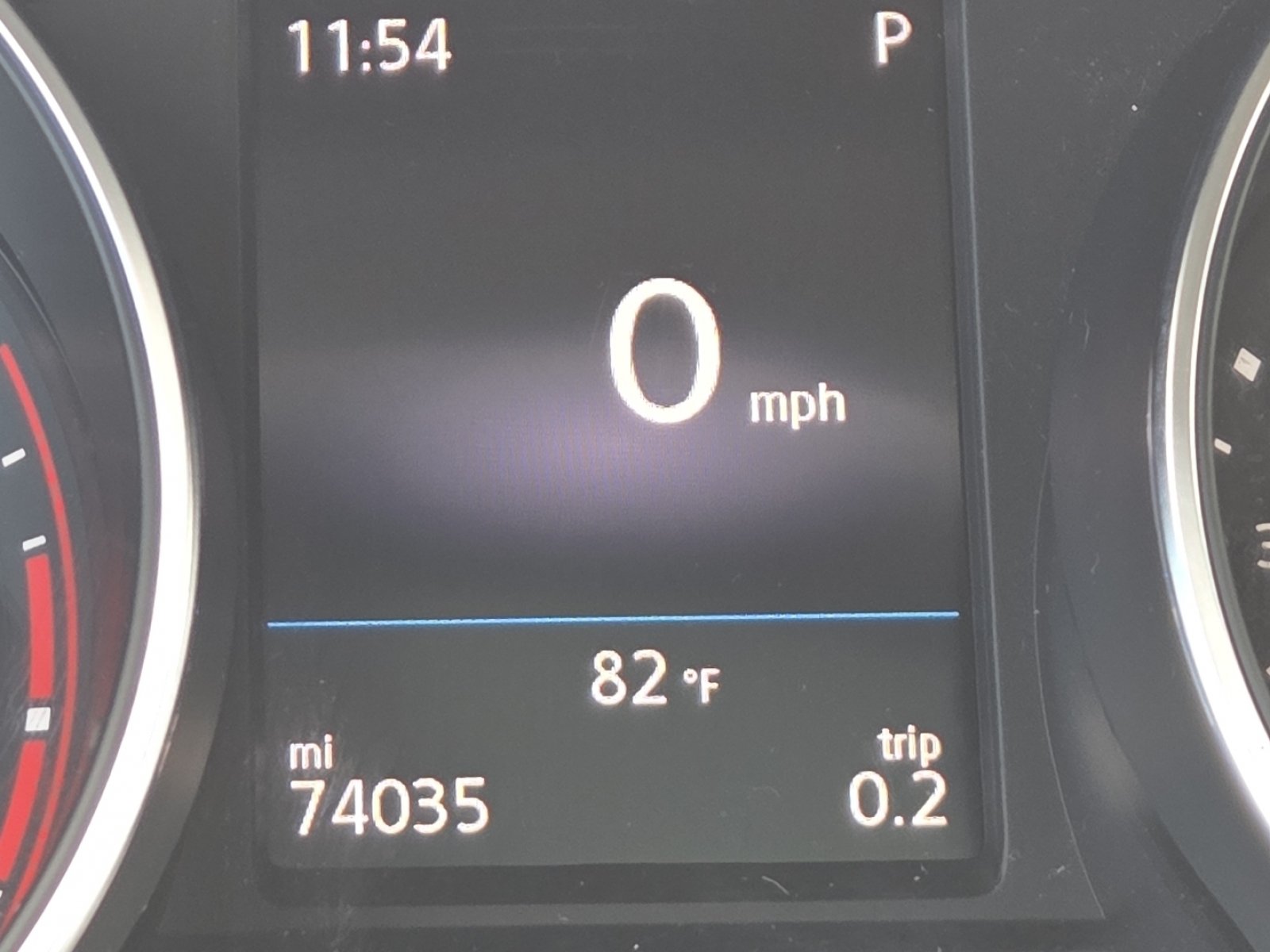 Used 2019 Volkswagen Tiguan SE w/ Panoramic Sunroof Package AWD/4WD image 25