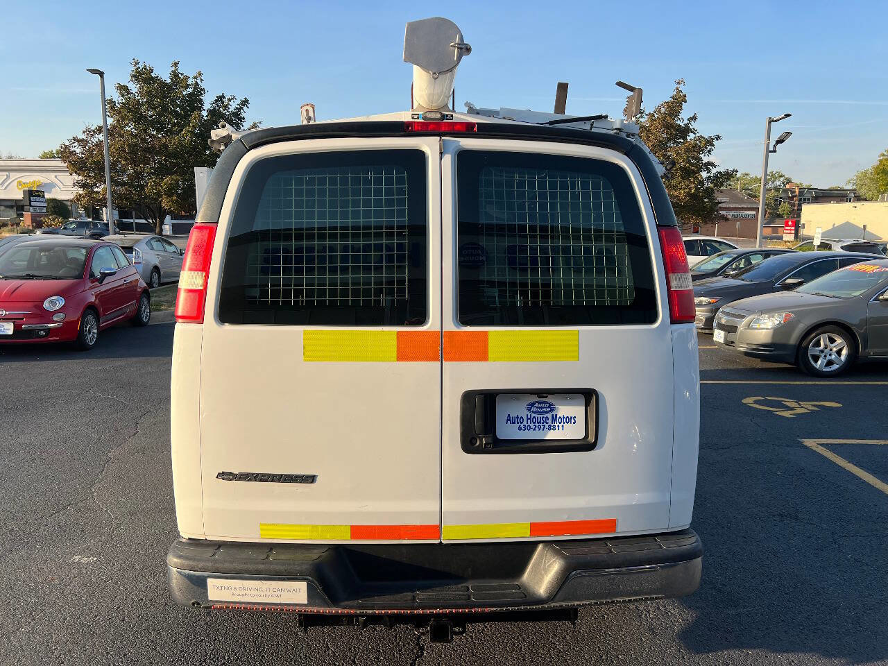 Used 2014 Chevrolet Express 2500 image 14