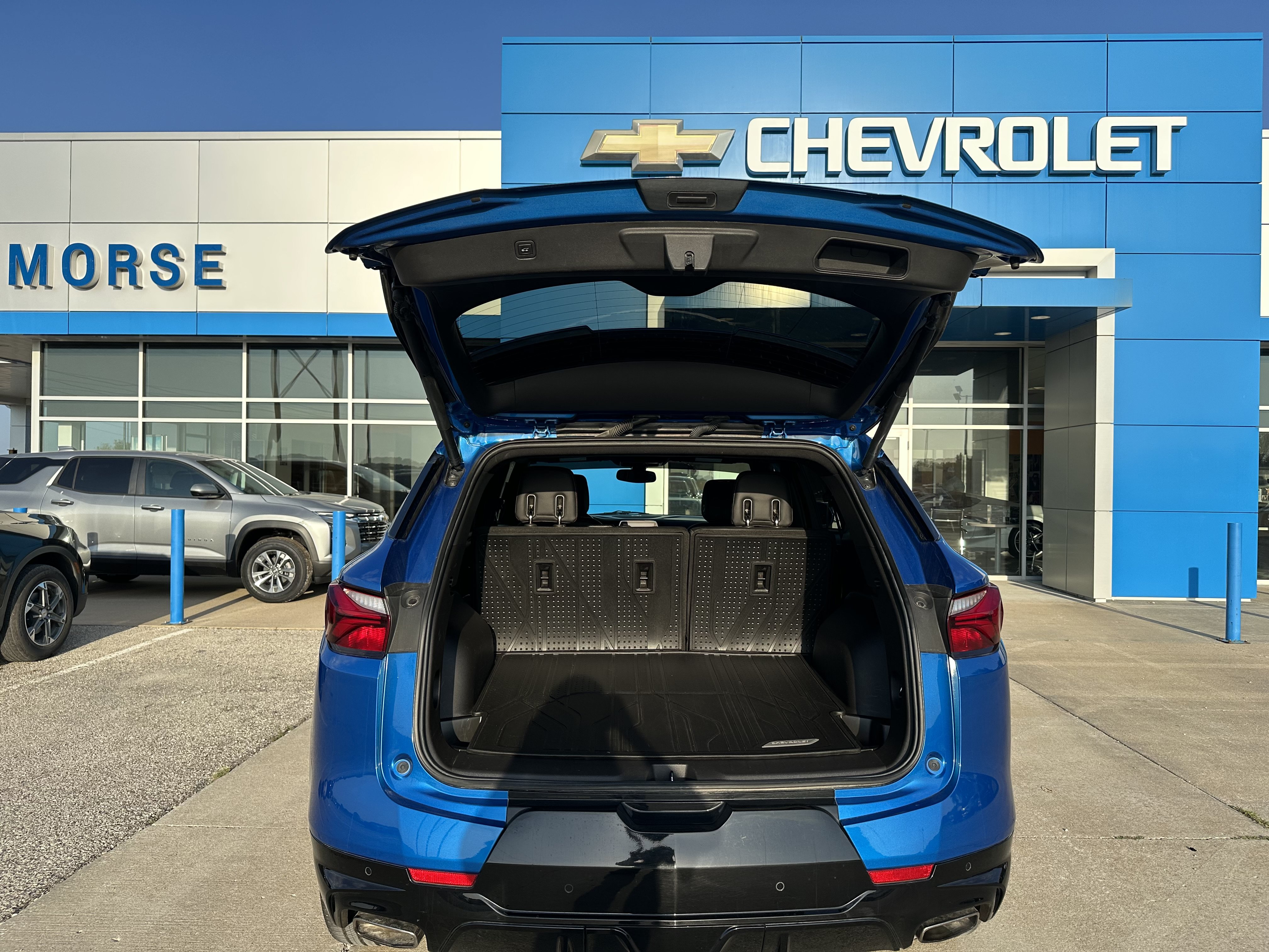 Used 2020 Chevrolet Blazer RS w/ LPO, Floor Liner Package FWD image 9